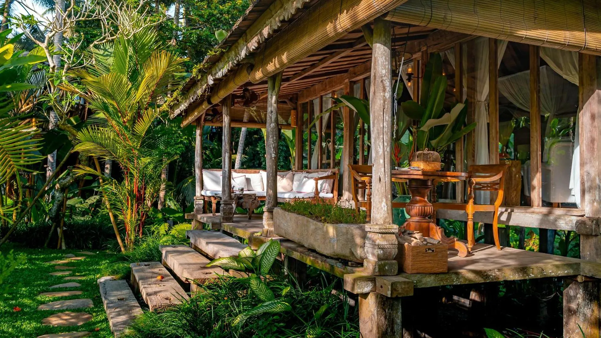 Stone House Hotel Ubud  Ubud (Bali)