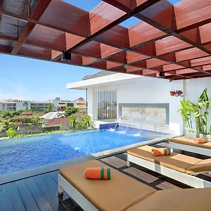 Harris Hotel Seminyak (Bali)