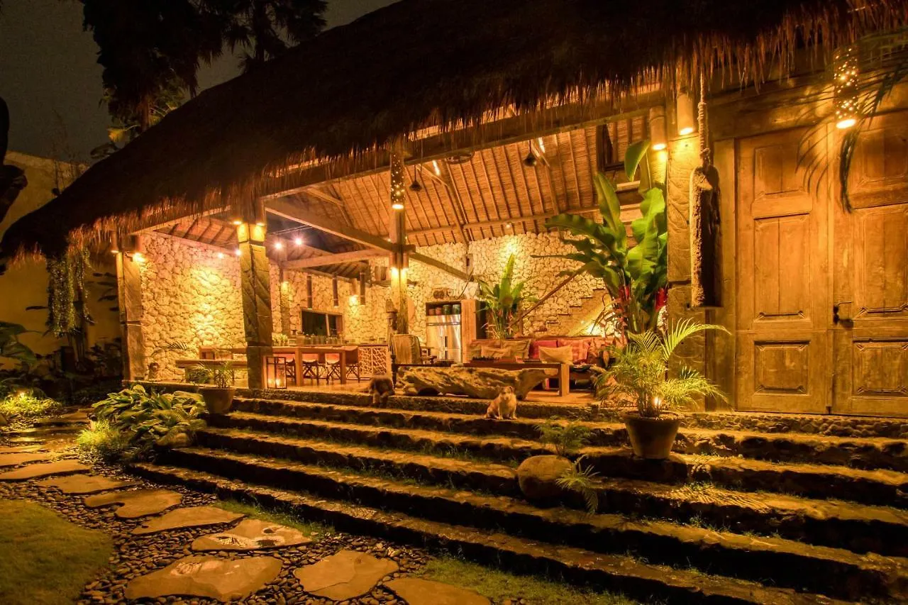 Stone House Hotel Ubud  Ubud (Bali)